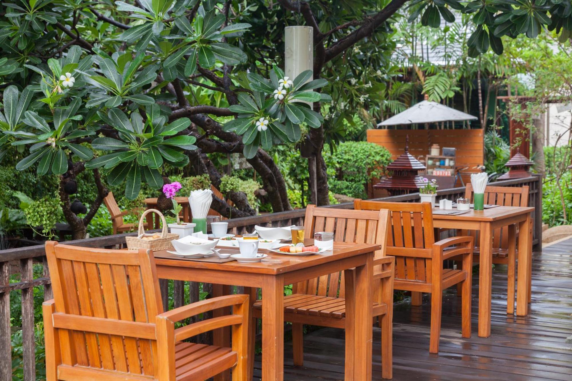 Raya Resort Beach Front - The Most Green Resort In 七岩 外观 照片