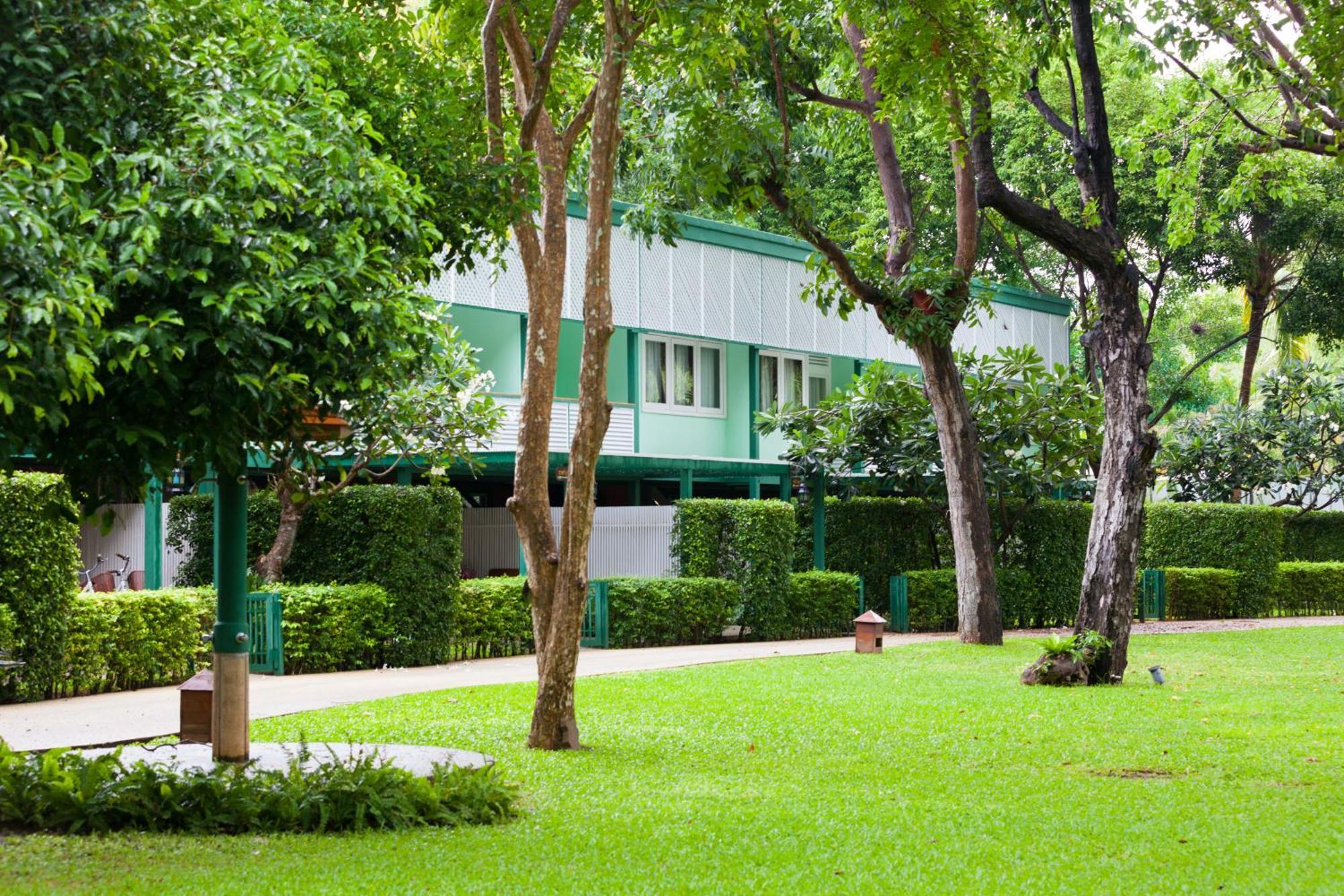 Raya Resort Beach Front - The Most Green Resort In 七岩 外观 照片