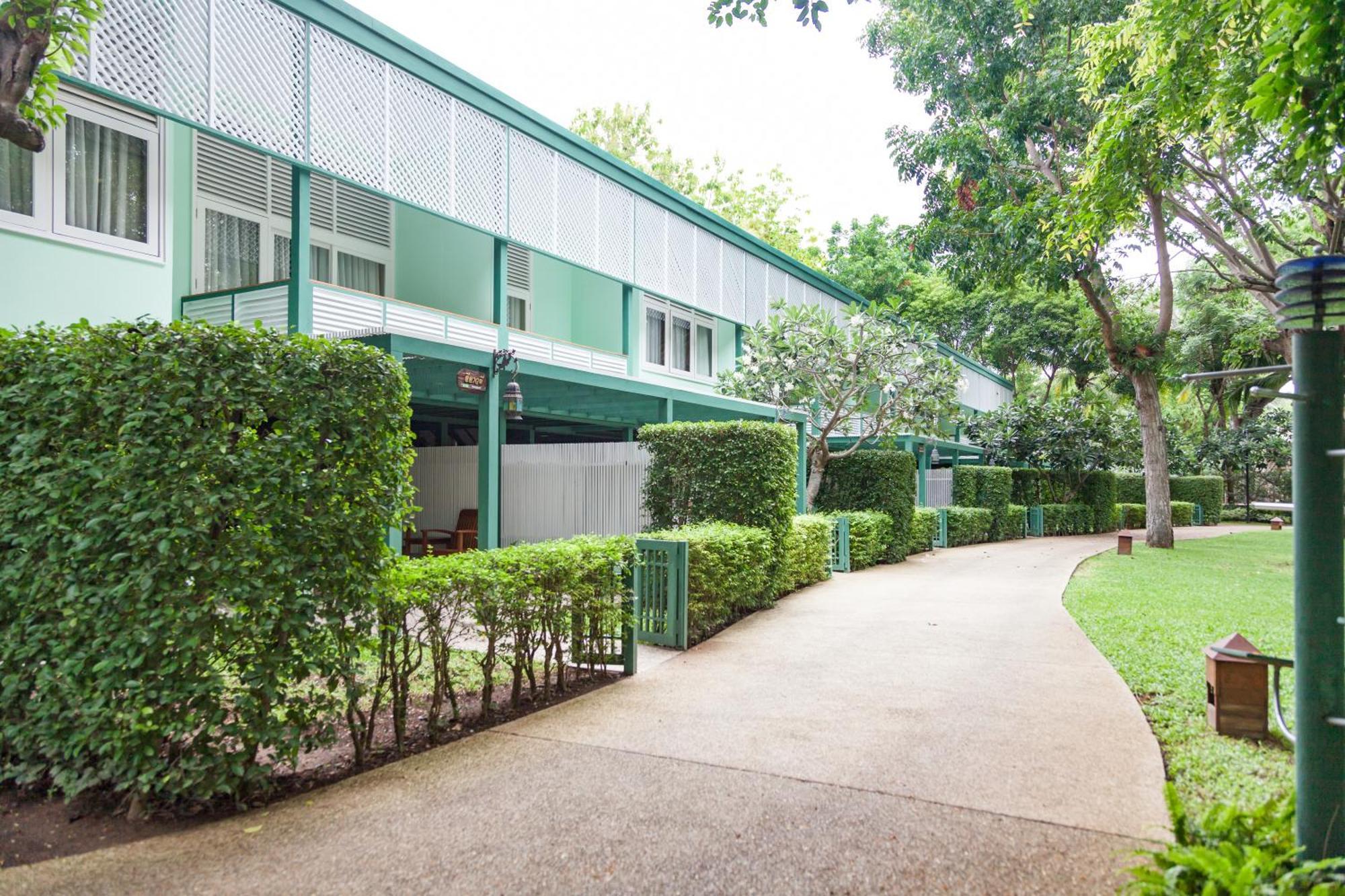 Raya Resort Beach Front - The Most Green Resort In 七岩 客房 照片